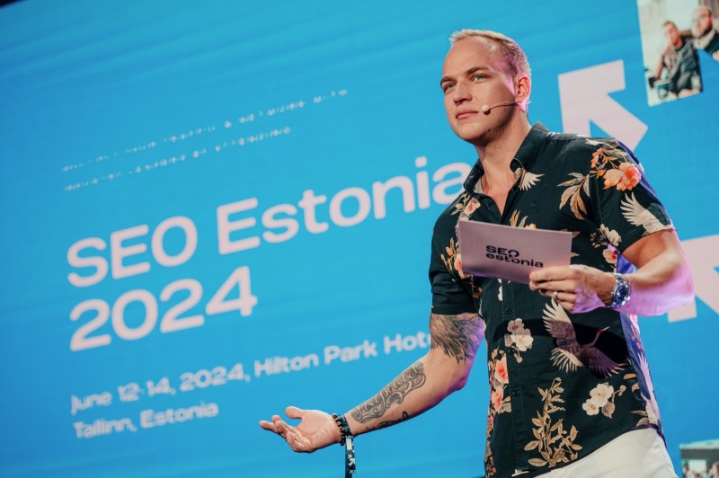 Karl Kangur speaking at SEO Estonia 2024